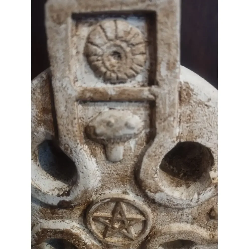 N/A candle concrete